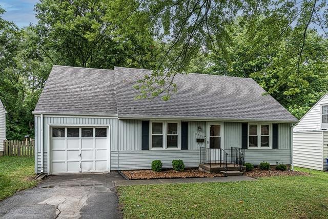 10506 W 56th Terrace, Shawnee, KS 66203 - photo 1