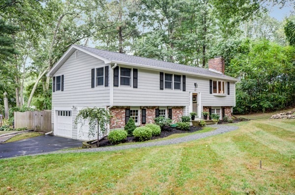 102 Robert Rd, Holliston, MA 01746 - photo 1