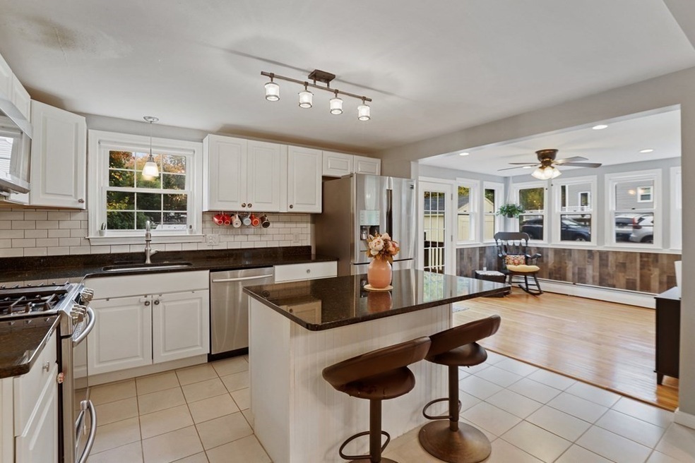 186 River St, Billerica, MA 01821 - photo 1