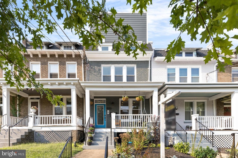 640 Franklin St NE unit 1, Washington, DC 20017 - photo 1