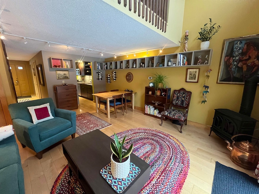 291 Locust Hill Rd, Shelburne, VT 05482 - photo 1