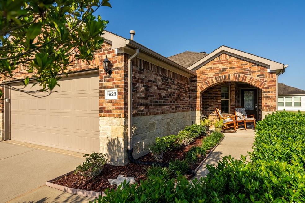 623 Windward Ct, Richmond, TX 77469 - photo 1