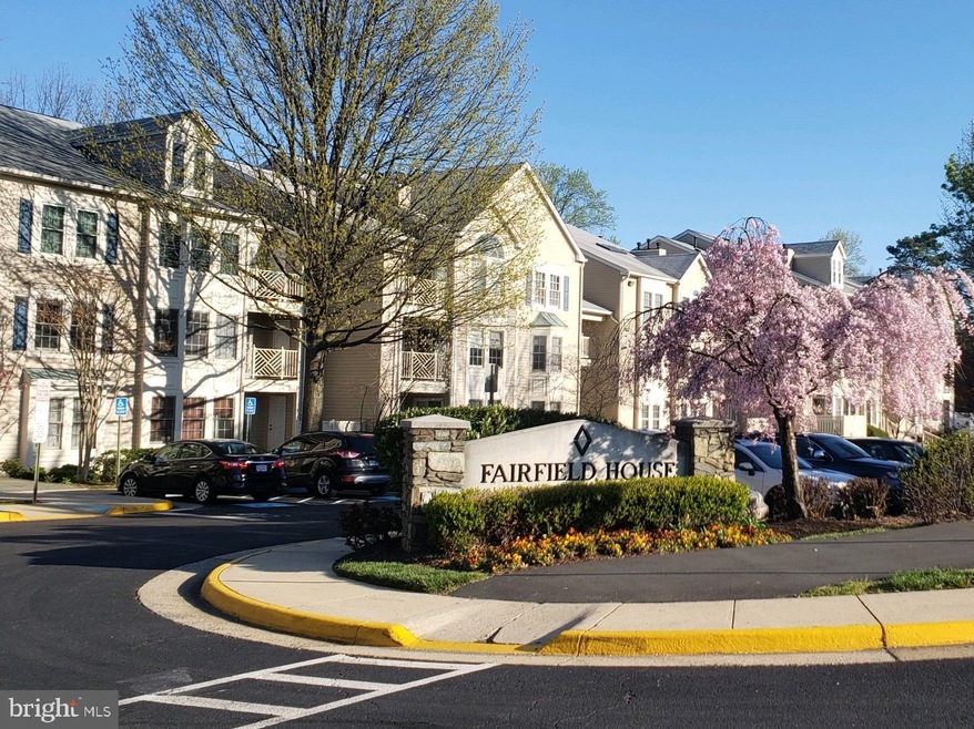 12225 Fairfield House Dr unit 102C, Fairfax, VA 22033 - photo 1