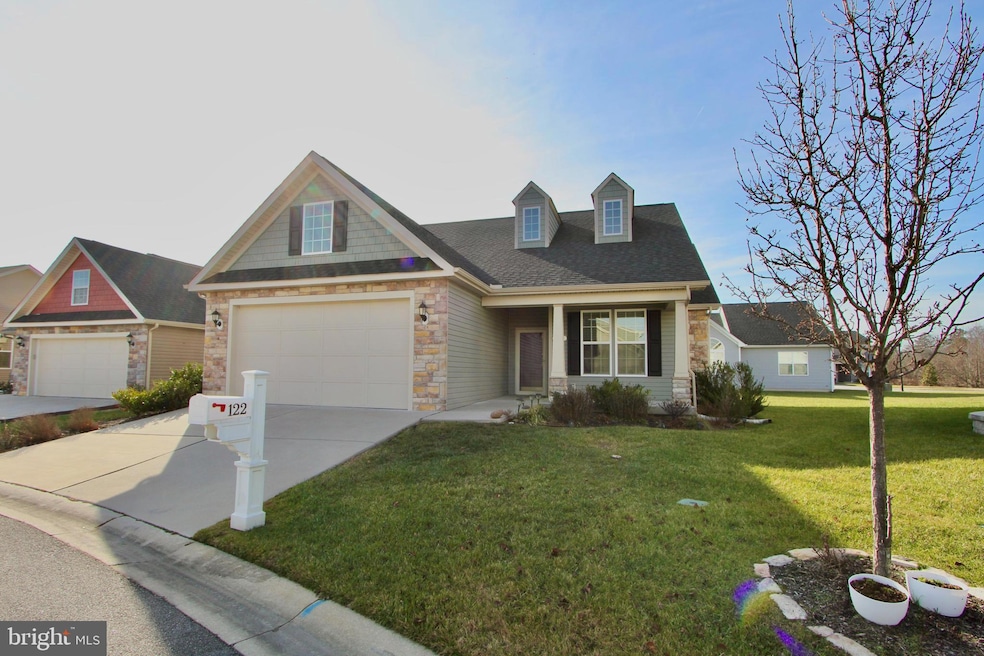 122 Casselberry Ln, Dover, DE 19904 - photo 1