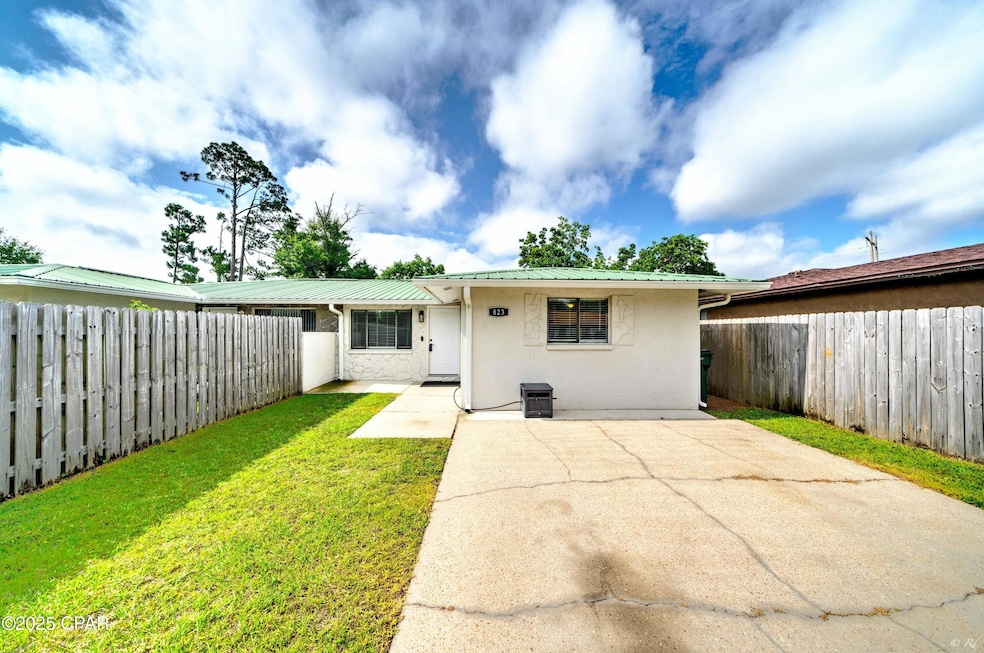 Under Contract $205,000 • Co-Listing Agent