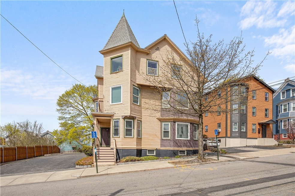 40 Cypress St, Providence, RI 02906 - photo 1