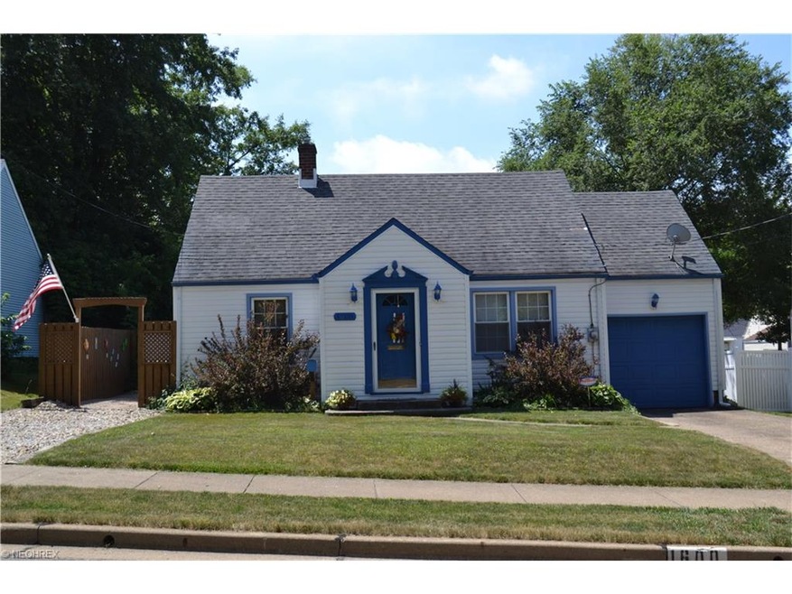 Two driveways for extra parking