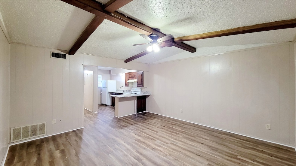 400 Bill Bradford Rd unit 13, Sulphur Springs, TX 75482 - photo 1