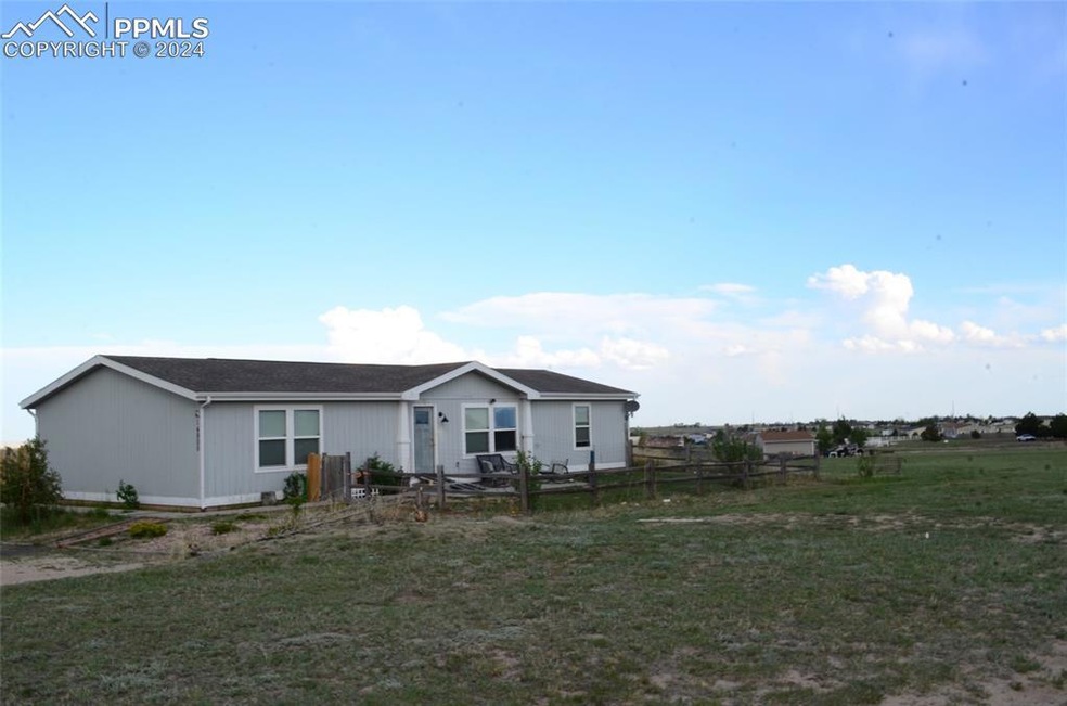 14905 Pamela Way, Peyton, CO 80831 - photo 1