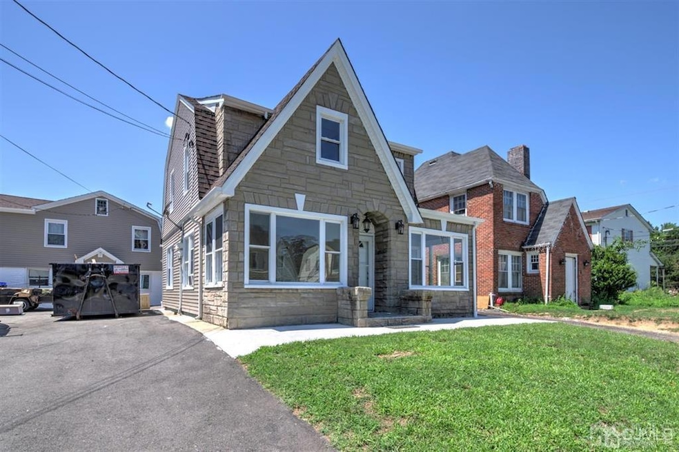 8 Dolan Ave unit A, Parlin, NJ 08859 - photo 1