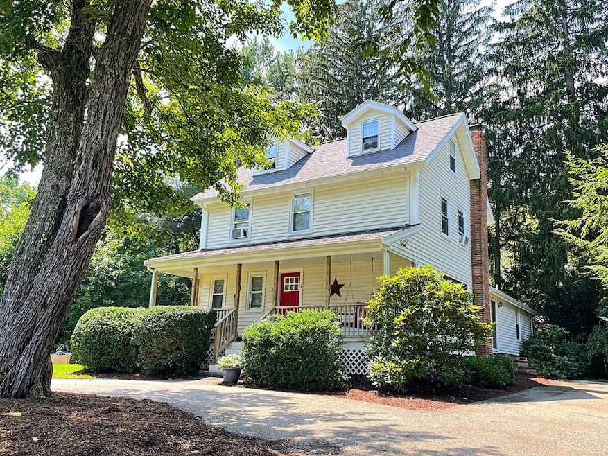 4 Windcrest Ln, Millis, MA 02054 - photo 1