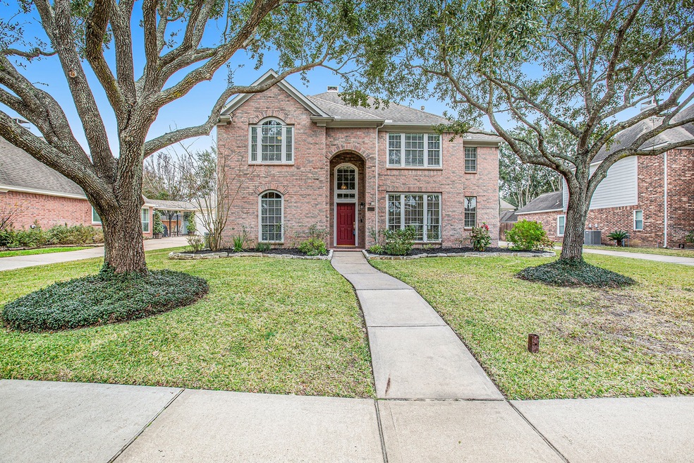 8215 W Copper Village Dr, Houston, TX 77095 - photo 1