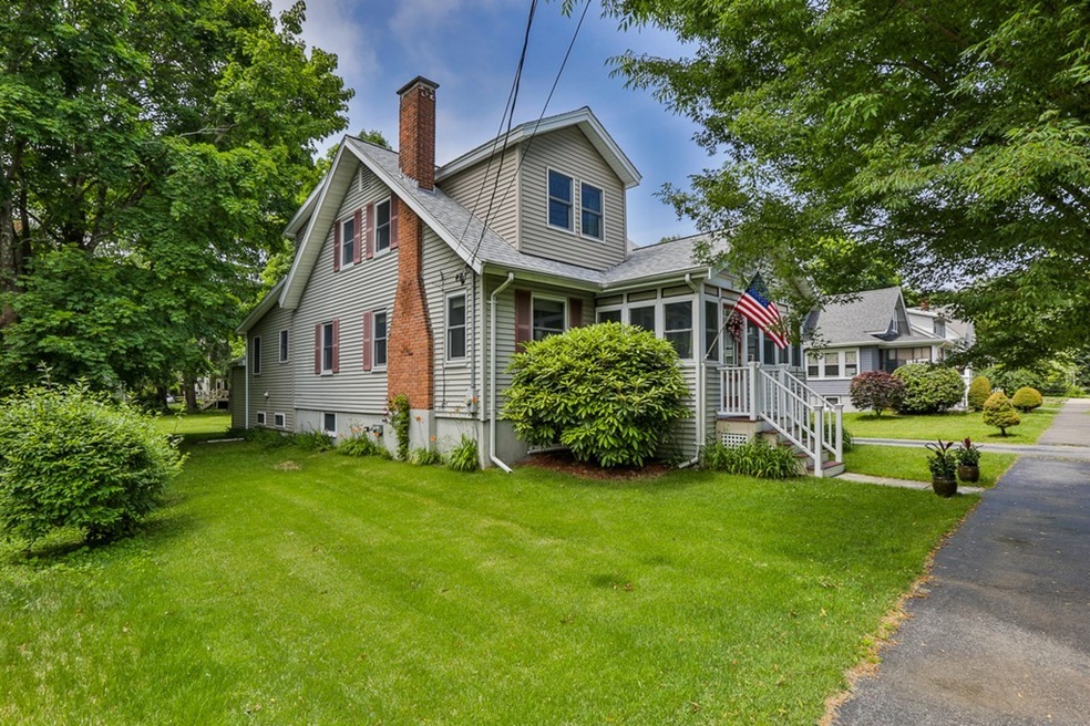 15 Myrtle Ave, Wakefield, MA 01880 - photo 1