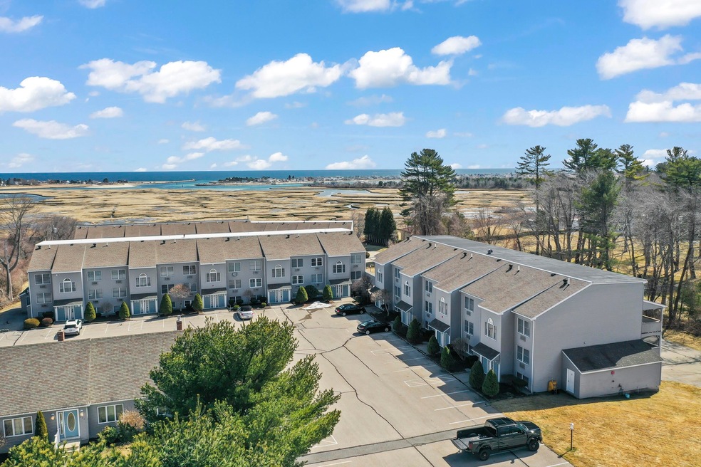 1801 Post Rd unit 202, Wells, ME 04090 - photo 1