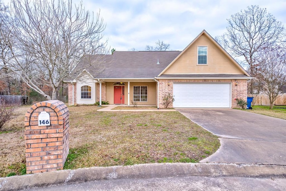 146 Lewellin Place, Lufkin, TX 75904 - photo 1