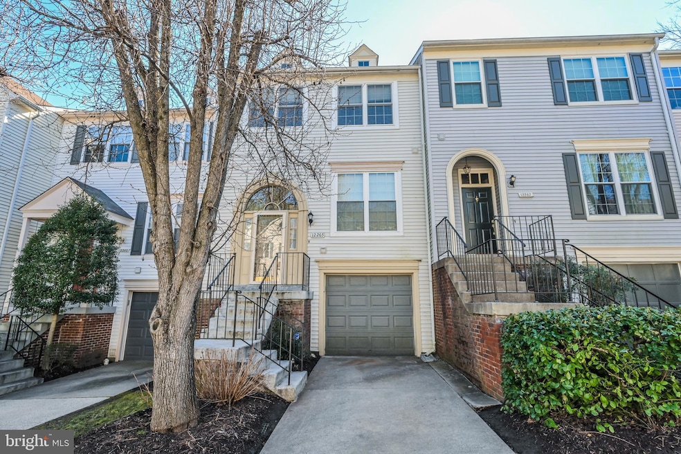 12265 Wye Oak Commons Cir unit 91, Burke, VA 22015 - photo 1