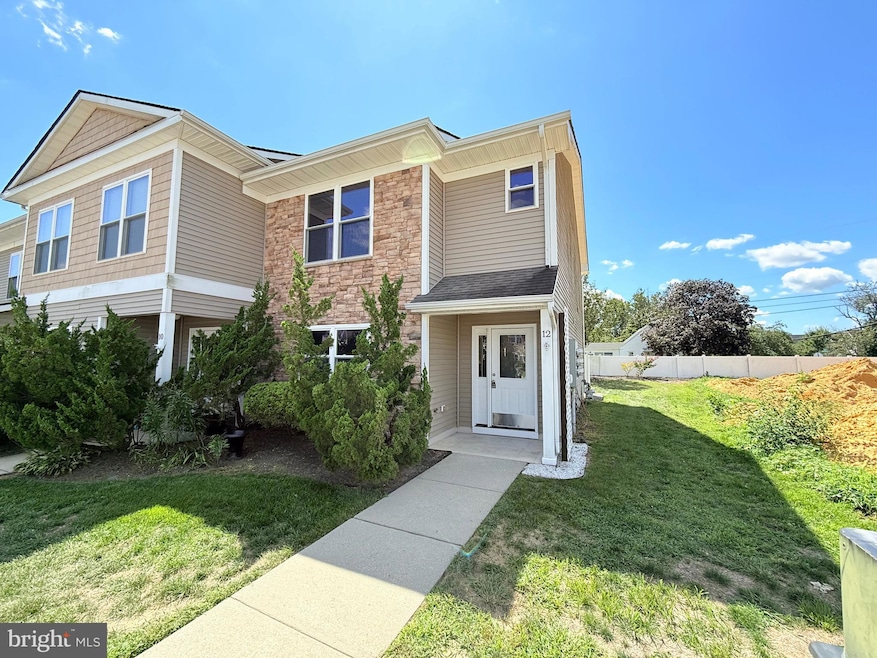 Pending $234,900 • Co-Listing Agent
