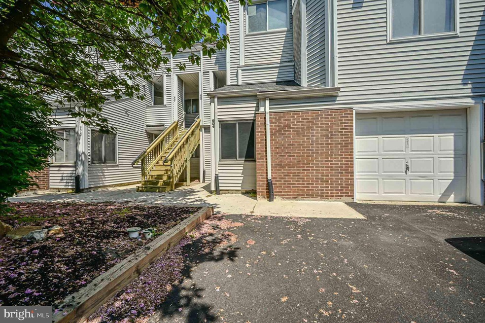 Sold $216,100 • Co-Listing Agent