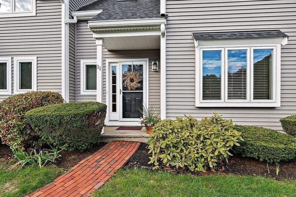 11 Old Quarry Dr, Weymouth, MA 02188 - photo 1