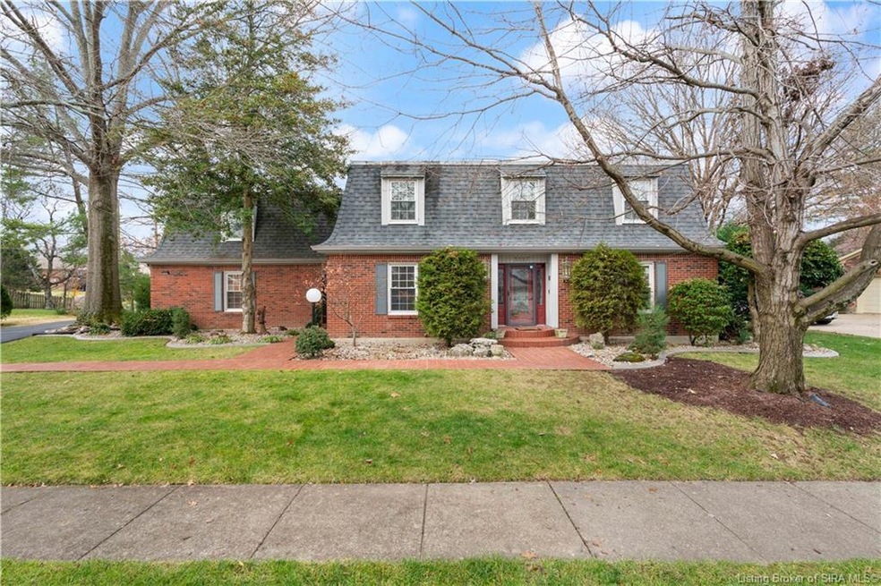 3327 Greenview Dr, New Albany, IN 47150 - photo 1