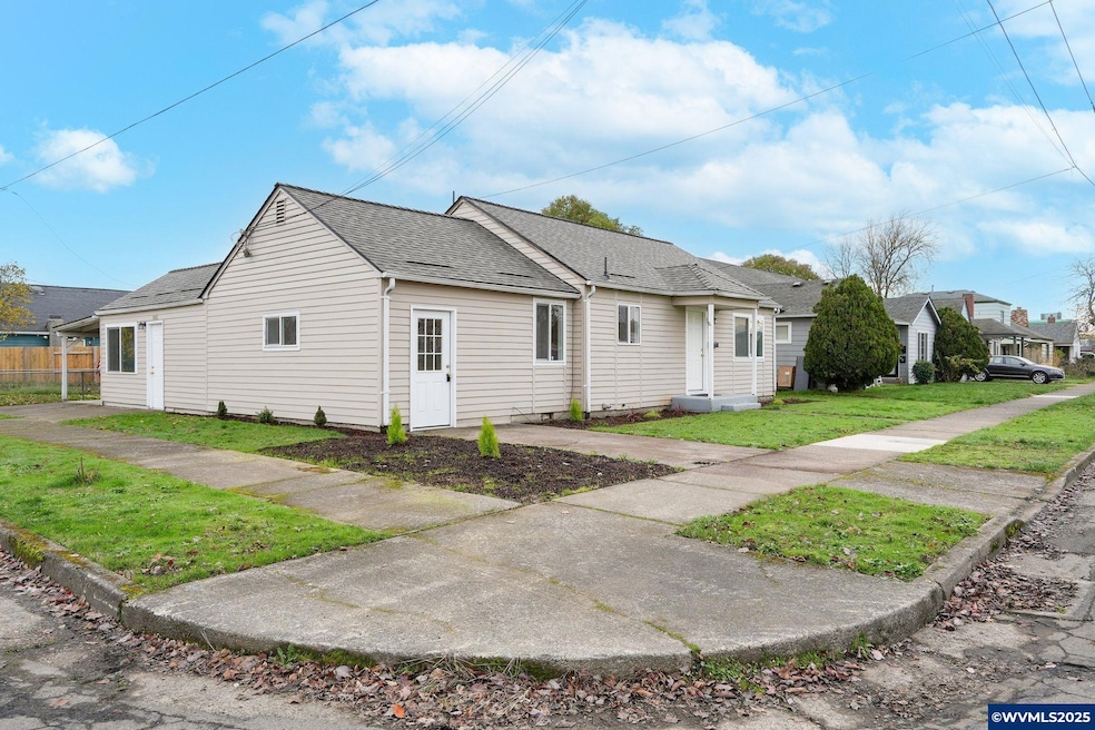 1405 Calapooia St SW, Albany, OR 97321 - photo 1