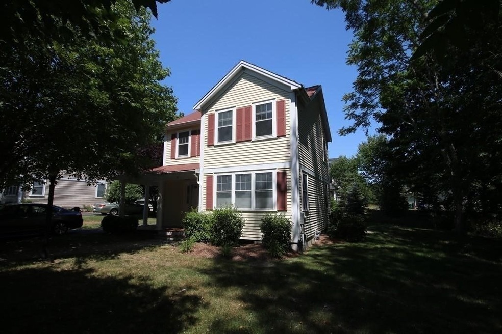 34 Pine St unit 34, West Newton, MA 02465 - photo 1