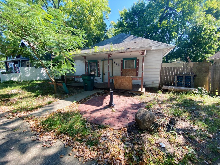 255 Young St, Franklin, IN 46131 - photo 1