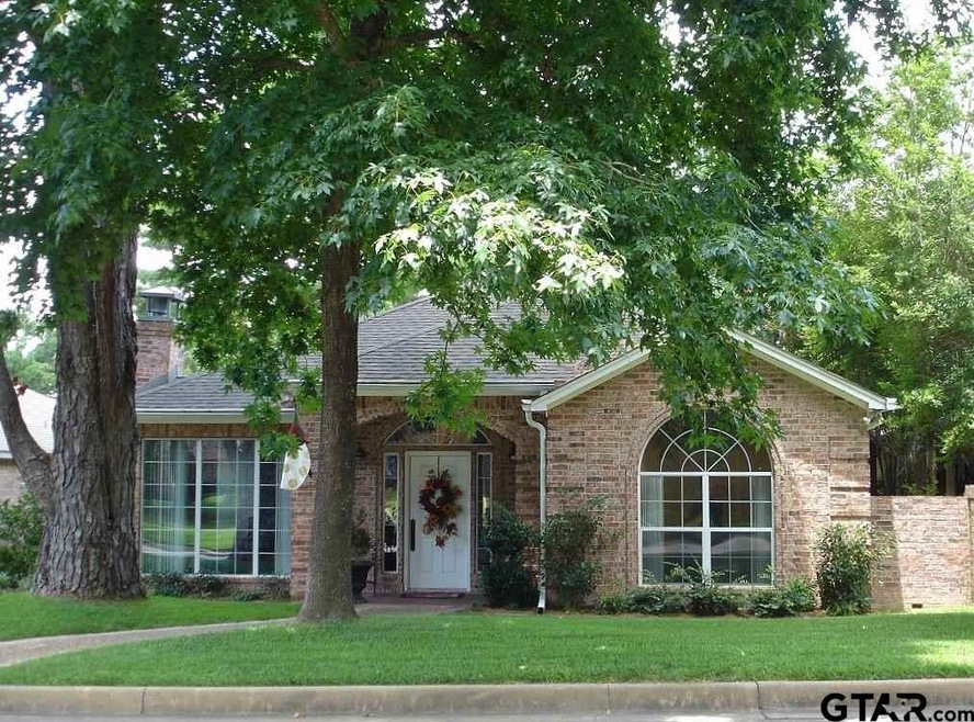 1108 1108 Oak Garden Cir, Tyler, TX 75703 - photo 1
