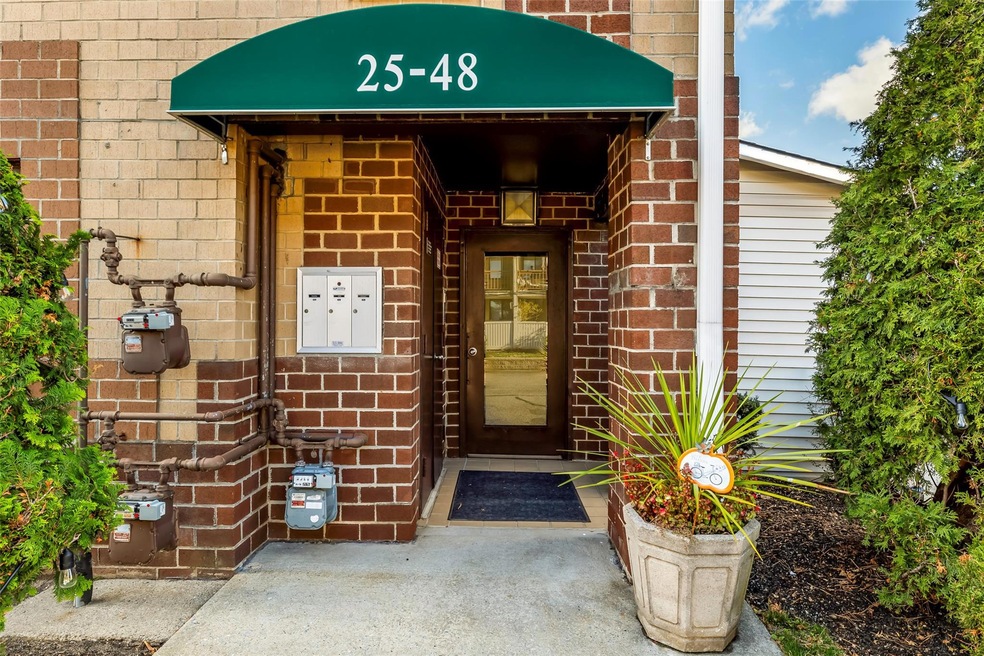 25-48 120th St unit 3, Flushing, NY 11354 - photo 1