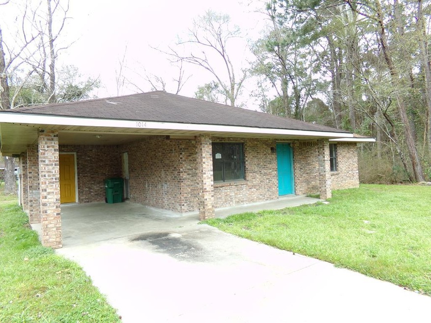 1014 Chestnut Dr, Picayune, MS 39466 - photo 1