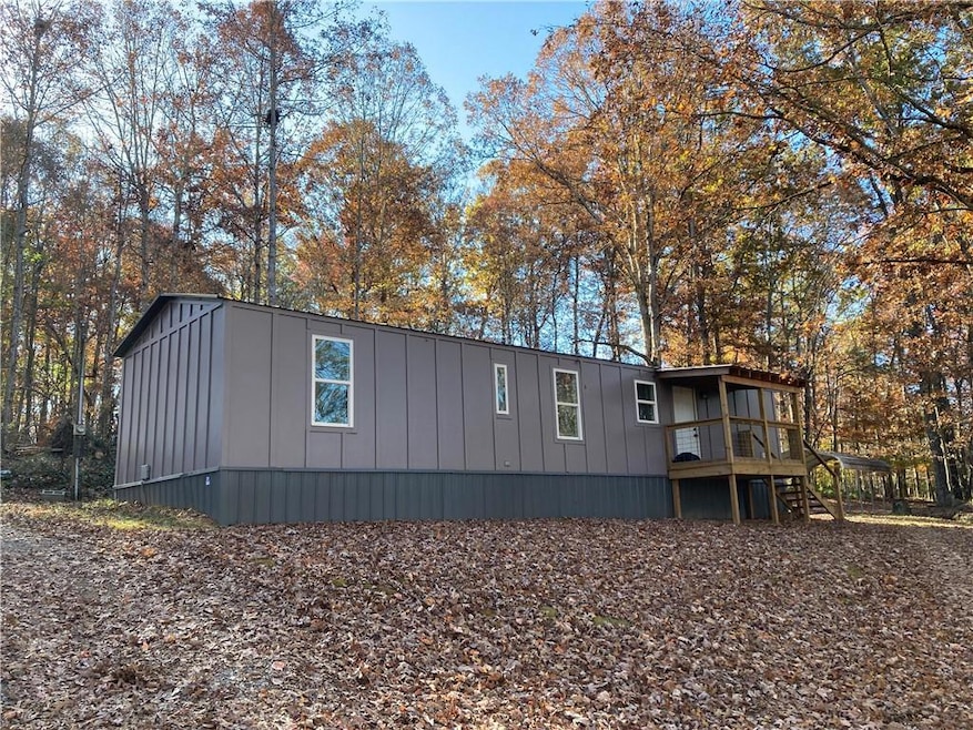 For Rent $1,300/month