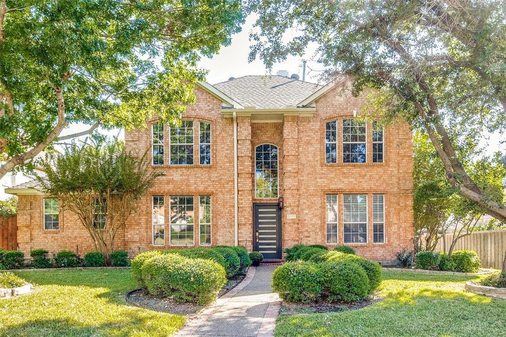 5408 Lincolnshire Dr, Richardson, TX 75082 - photo 1