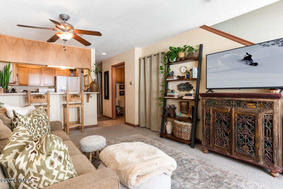 216 Main St 305 MLS-11