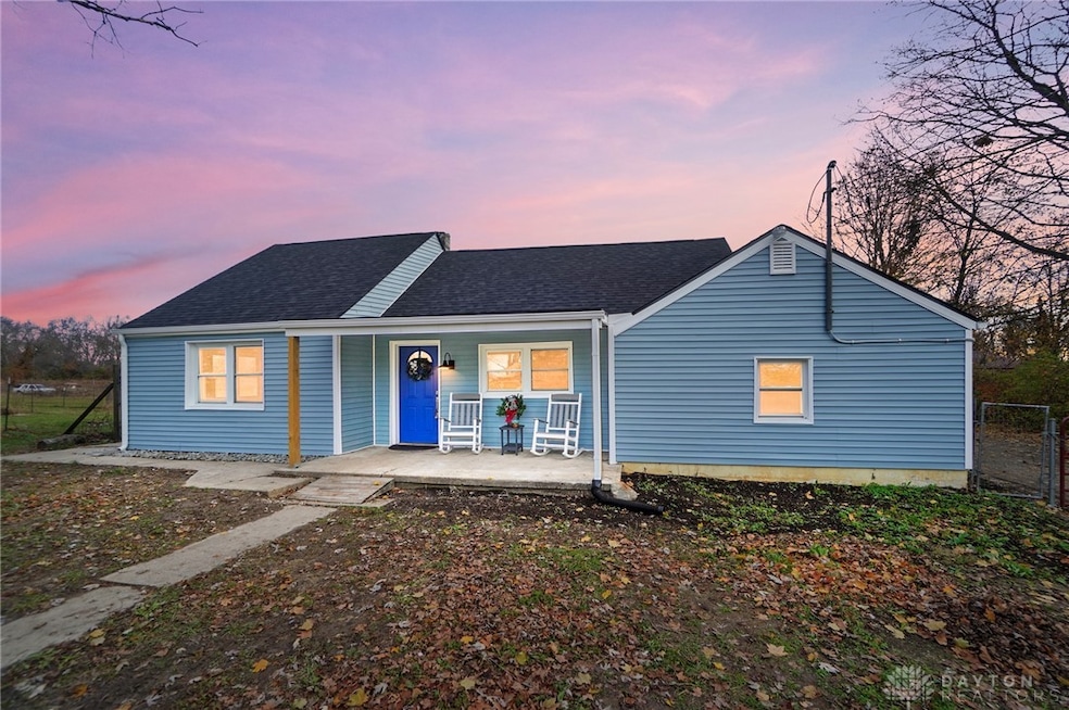 9185 S Mann Rd, Tipp City, OH 45371 - photo 1