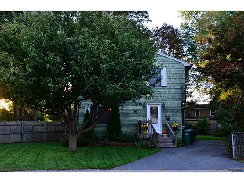 21 Tilden Ave, Warwick, RI 02888 - photo 1