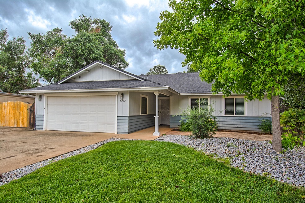3212 Flintwood