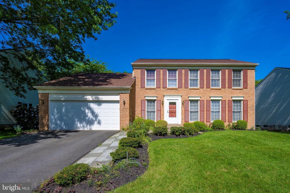 15228 Falconbridge Terrace, North Potomac, MD 20878 - photo 1