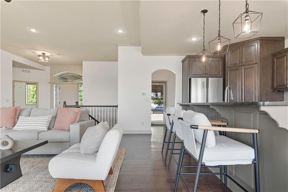 2341 SW River Trail Rd, Lees Summit, MO 64082 - photo 1