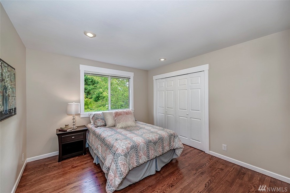 9132 NE 151st St, Bothell, WA 98011 - photo 1