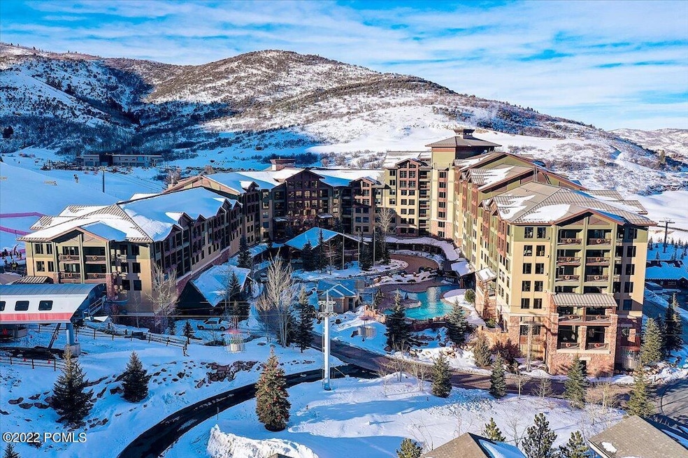3855 Grand Summit Dr unit 127/129/131 Q4, Park City, UT 84098 - photo 1