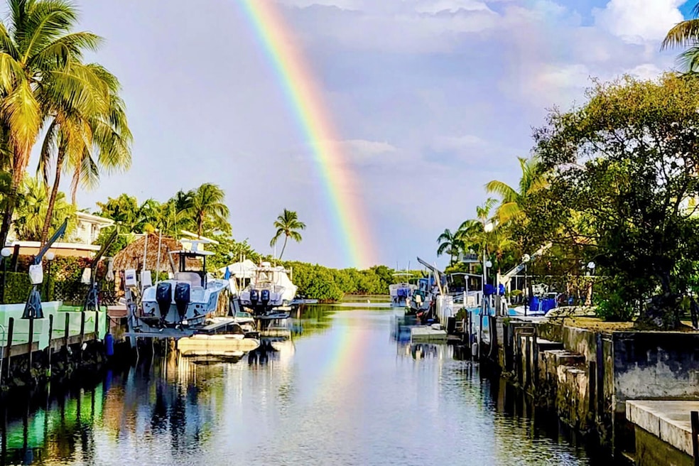 1112 Grand St unit and Half Lot, Key Largo, FL 33037 - photo 1