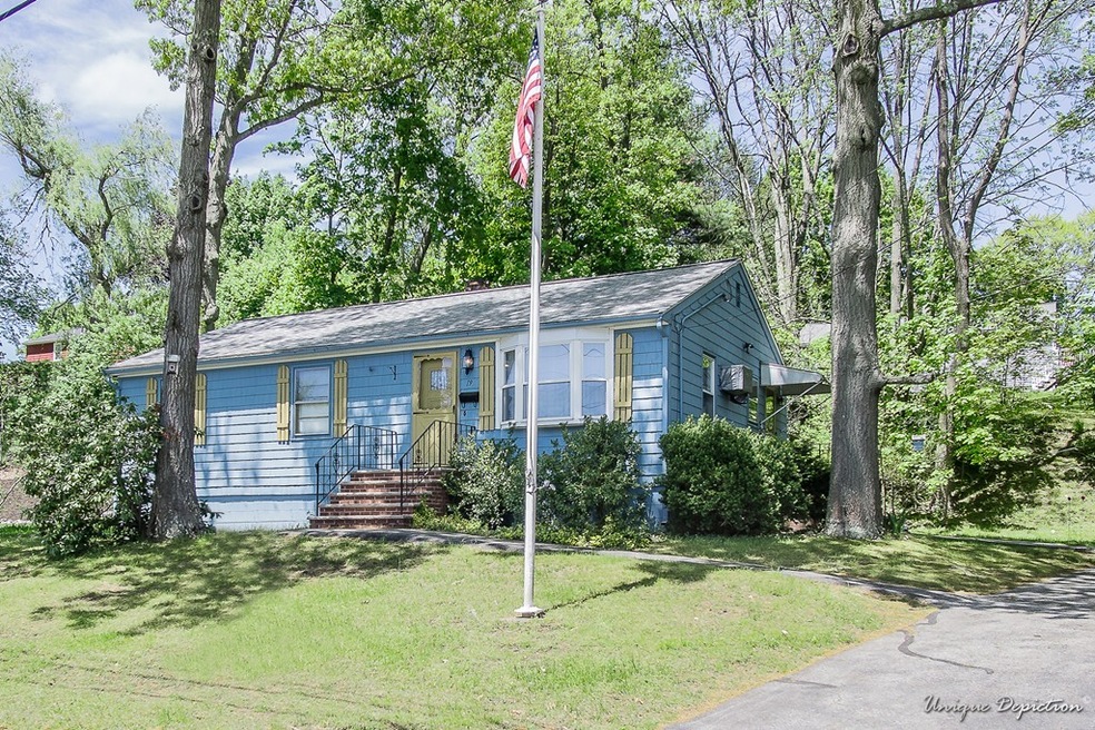 19 Monterey Dr, Methuen, MA 01844 - photo 1