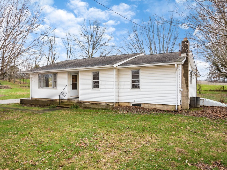 6658 2nd St, Jacksontown, OH 43030 - photo 1