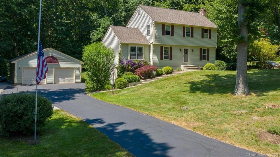 12 Olde Orchard Rd, Clinton, CT 06413 - photo 1