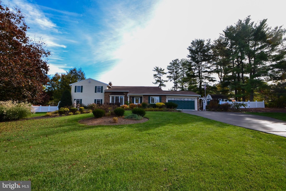 Under Contract $550,000