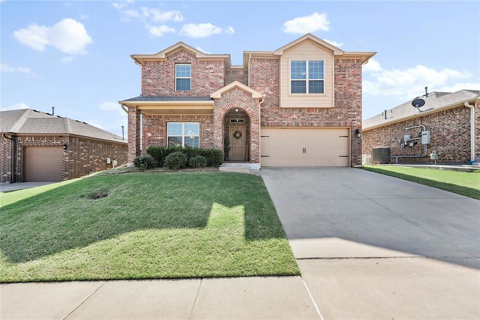 11208 NW 94th St, Yukon, OK 73099 - photo 1