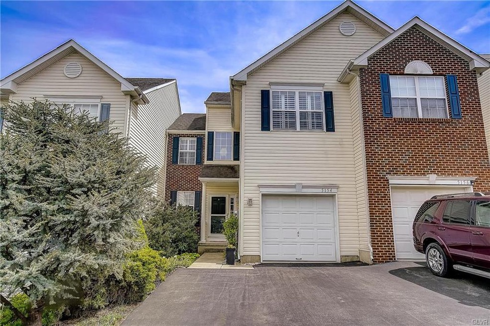 5154 Spring Ridge Dr E, Macungie, PA 18062 - photo 1