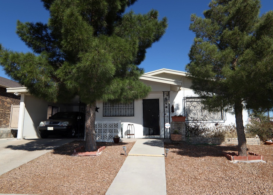 2603 Mckinley Ave, El Paso, TX 79930 - photo 1