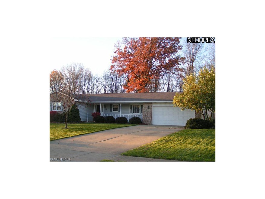 200 Northwood Dr, Doylestown, OH 44230 - photo 1