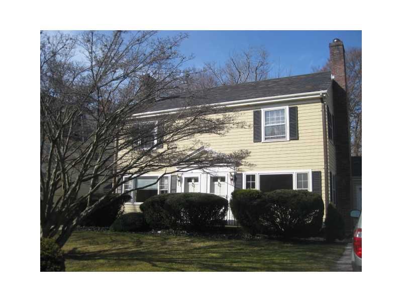 1 Red Cross Ave unit A, Newport, RI 02840 - photo 1